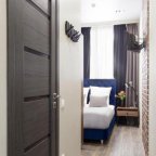 Небольшой уютный номер с двуспальной кроватью в смарт-апартаментах LETTO у Исаакиевского собора