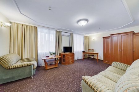 номер Люкс в гостинице Полюстрово
