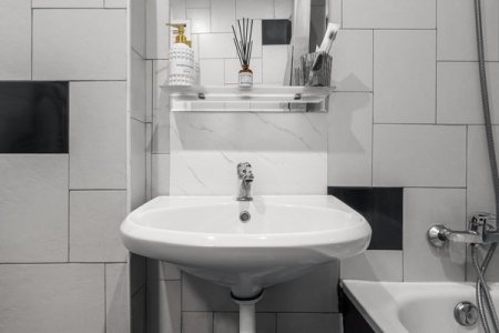 почасовой номер 8